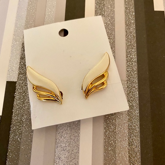 Vintage 1980s earrings (Monet) - Picture 2 of 4